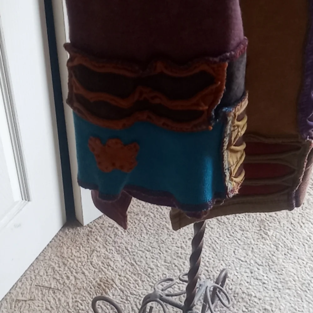 Top - Picture 6 of 6